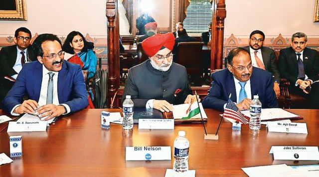 India Us Agree To Deepen Tech Defence Ties India News The Indian Express 7684