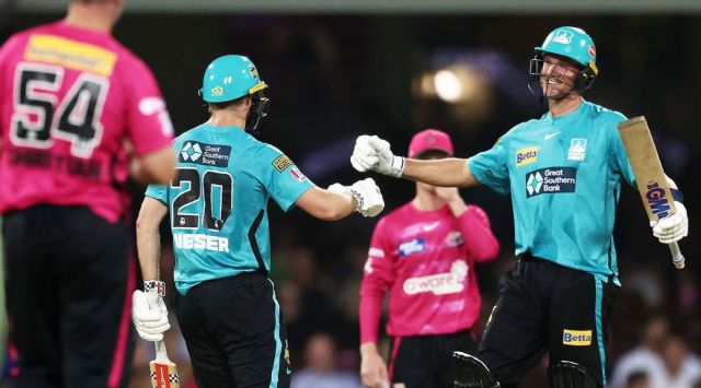 Heat reach BBL final after stunning Sixers by four wickets | Cricket ...