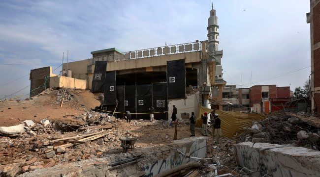 pakistan mosque bombing