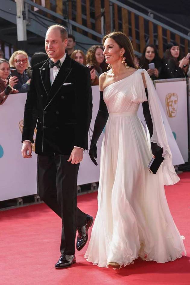 BAFTA 2023: Classic style, pop of colours, and glitter dominated red ...