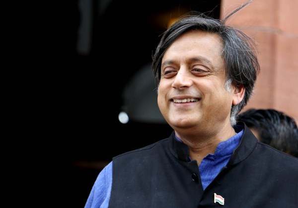 79 Shashi Tharoor 02