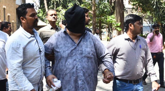 amruta fadnavis case, aniksha jaisinghani, anil jaisinghani, mumbai, mumbai news, devendra fadnavis, amruta fadnavis extortion, mumbai police, gujarat, indian express news