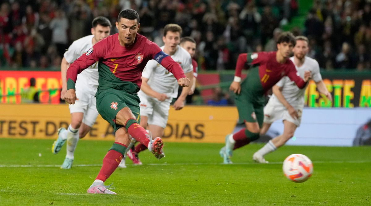 Portugal vs Liechtenstein Highlights: Cristiano Ronaldo scores blistering free kick and penalty as POR defeat LIE 4-0 | Sports News,The Indian Express