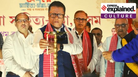 Assam Education Minister Ranoj Pegu wearing said hybrid gamosa