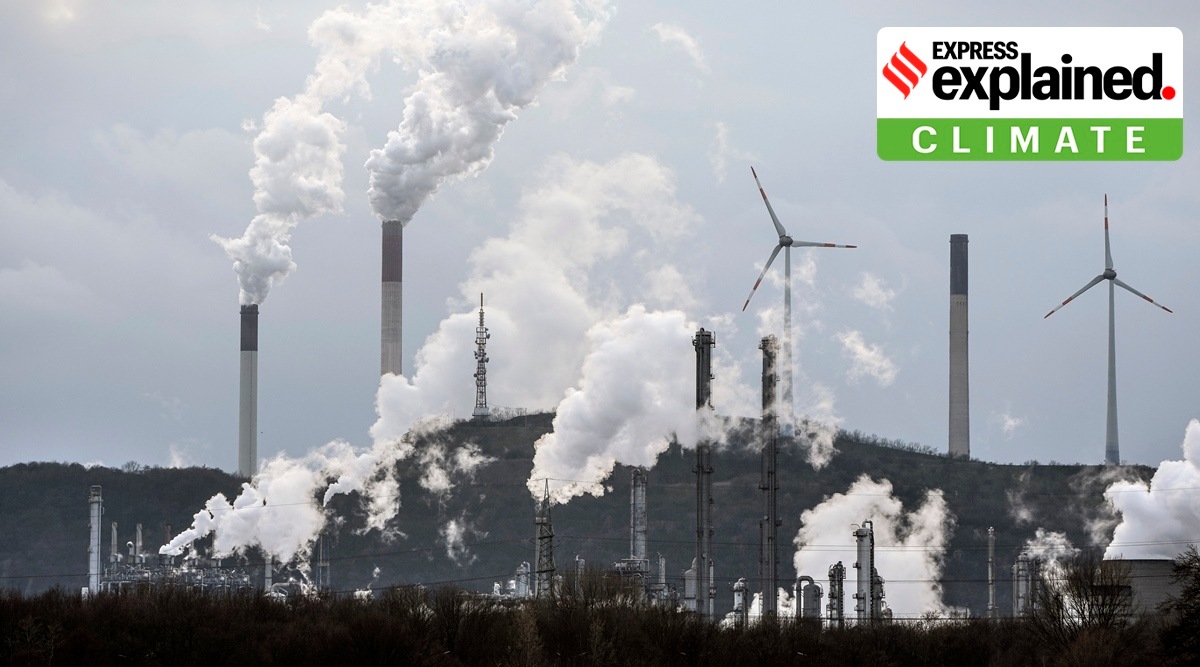 coal-fired plant polluting the atmosphere, IPCC climate report
