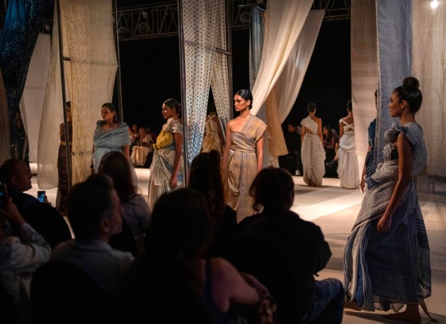 lakme fashion week, lakme fashion week mumbai, fdci, mumbai, fashion, fashion show, india, indian express