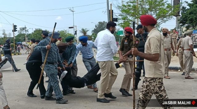 Amritpal Singh, Amritpal Singh news, Amritpal Singh latest news: Mohali Deputy Commissioner, Aashika Jain, on Tuesday said that the crackdown on protesters squatting on Airport Road was necessitated as people, especially those coming to pay obeisance at Gurdwara Singh Shaheedah Sohana, had been facing problems.