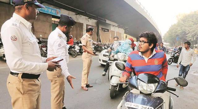 pune taffic cop