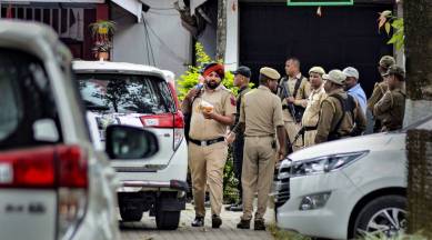 CRACKDOWN ON WARIS PUNJAB DE