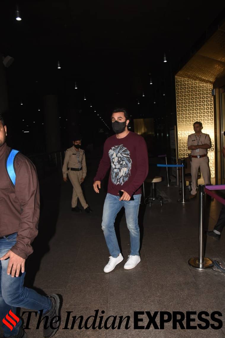 Airport fashion: Alia-Ranbir to Vaani Kapoor, celebs travel in