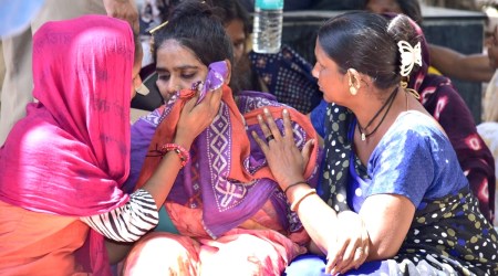 Rajkot, Rajkot Municipal Corporation, Sanitation workers, Sanitation workers death, Indian Express, India news, current affairs