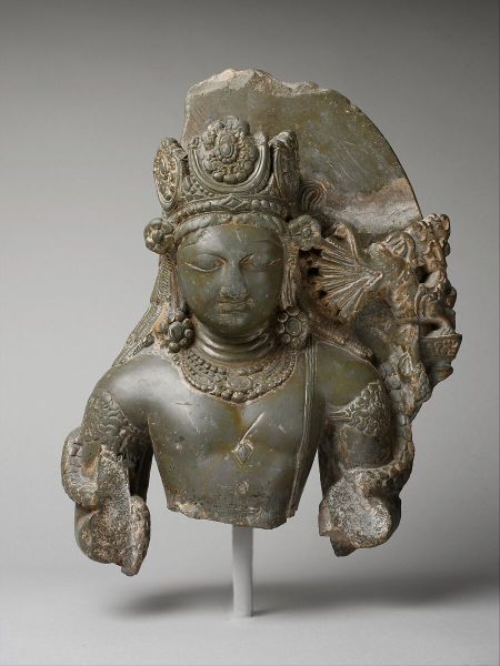 Express Impact: 16 smuggled artefacts returned to India, says Met museum amid global scrutiny