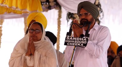Sidhu Moosewala's father Balkaur Singh at his death anniversary meet