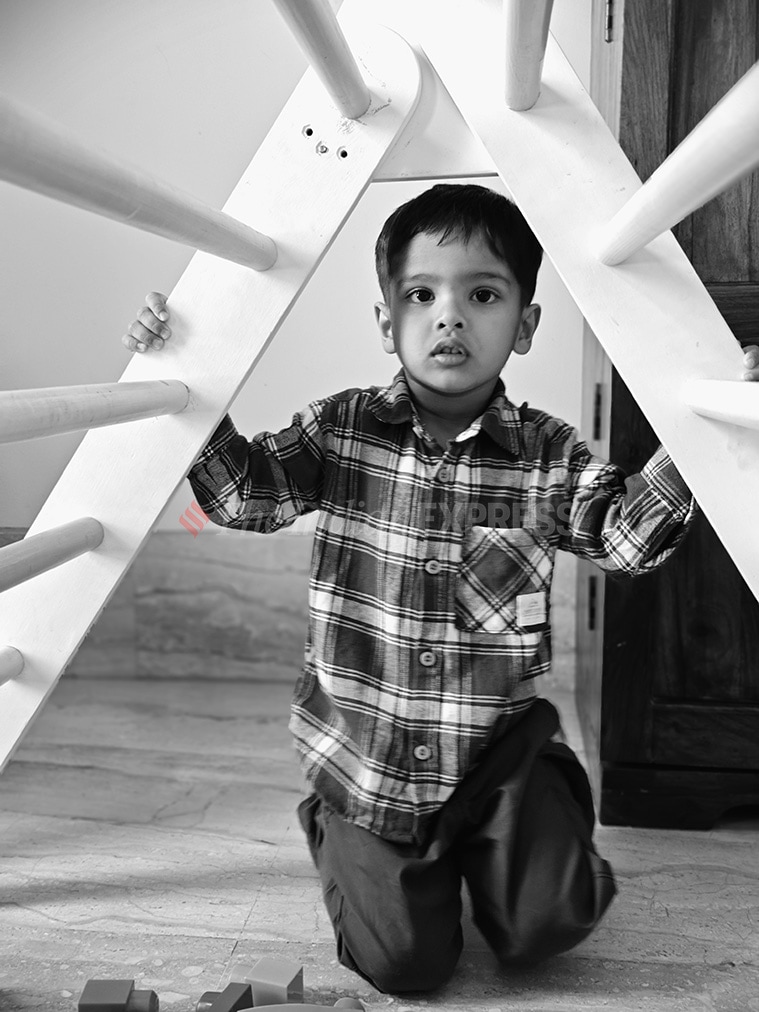 Xiaomi 13 Pro Camera Black and White portrait 