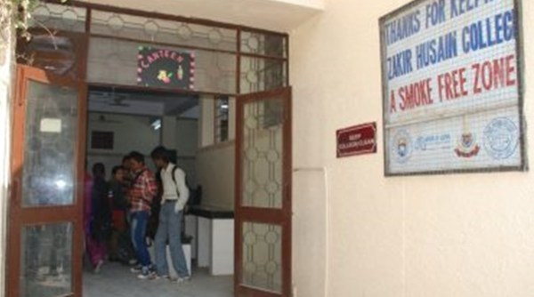 Delhi University, New courses at DU colleges, DU classrooms, DU students, space crunch at DU colleges, DU campus, Ramjas college, Miranda House, Zakir Hussain College, Hansraj college, DU news, Indian express