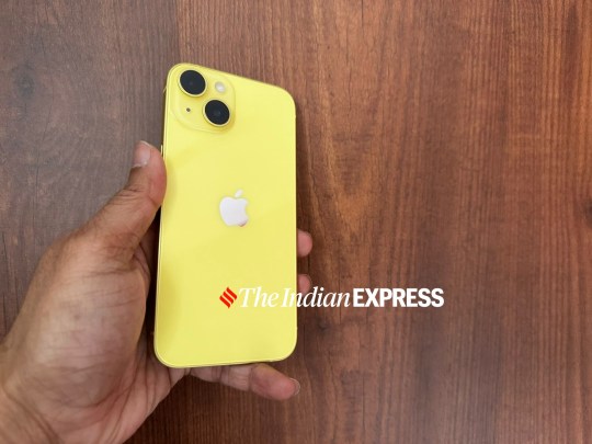 Apple iPhone 14 amarillo 4