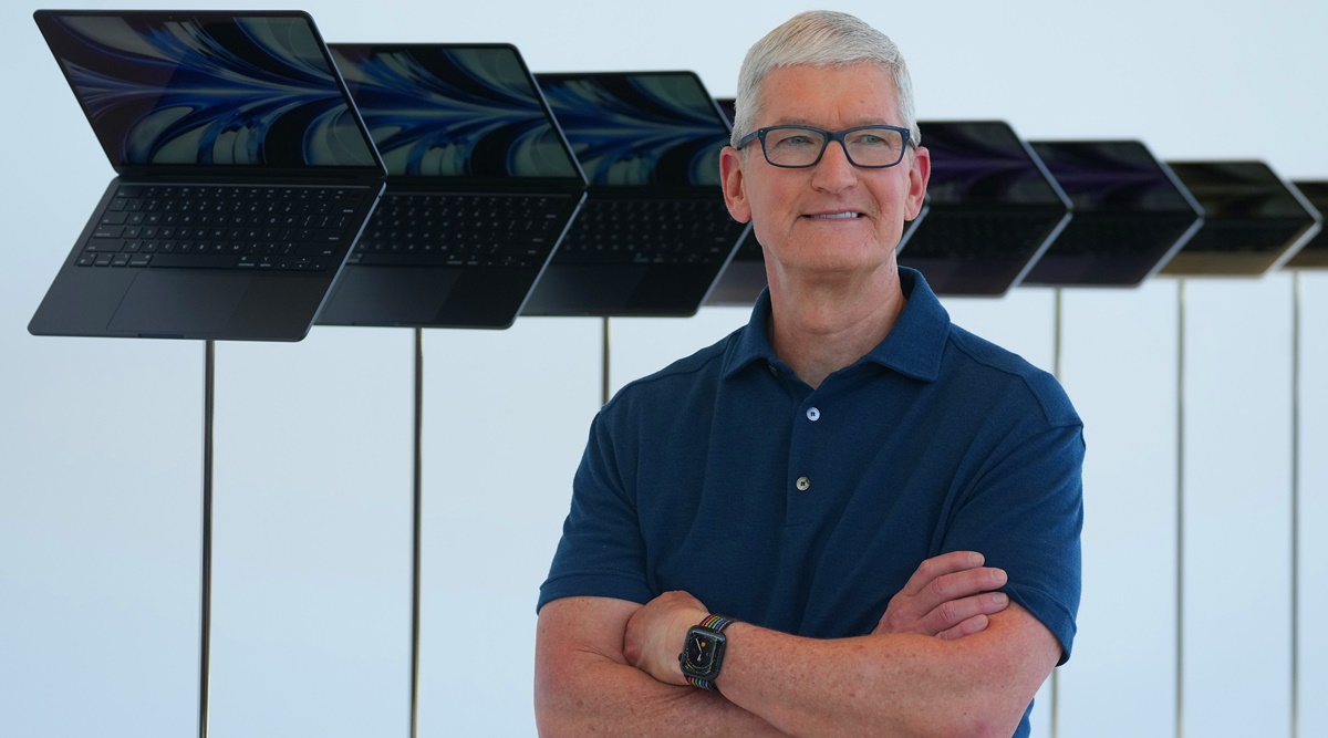 Apple CEO Tim Cook Explains Why People Would Want To Buy A Mixed ...