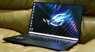 Asus ROG Zephyrus M16 (2023)