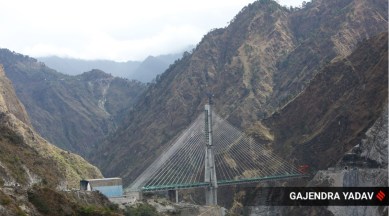 Guarda: dai un’occhiata al ponte ferroviario più alto del mondo sul fiume Chenab
