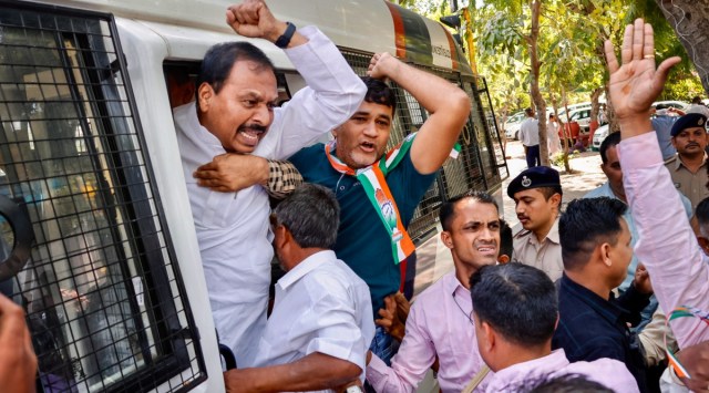 congress satyagraha gujarat rahul gandhi