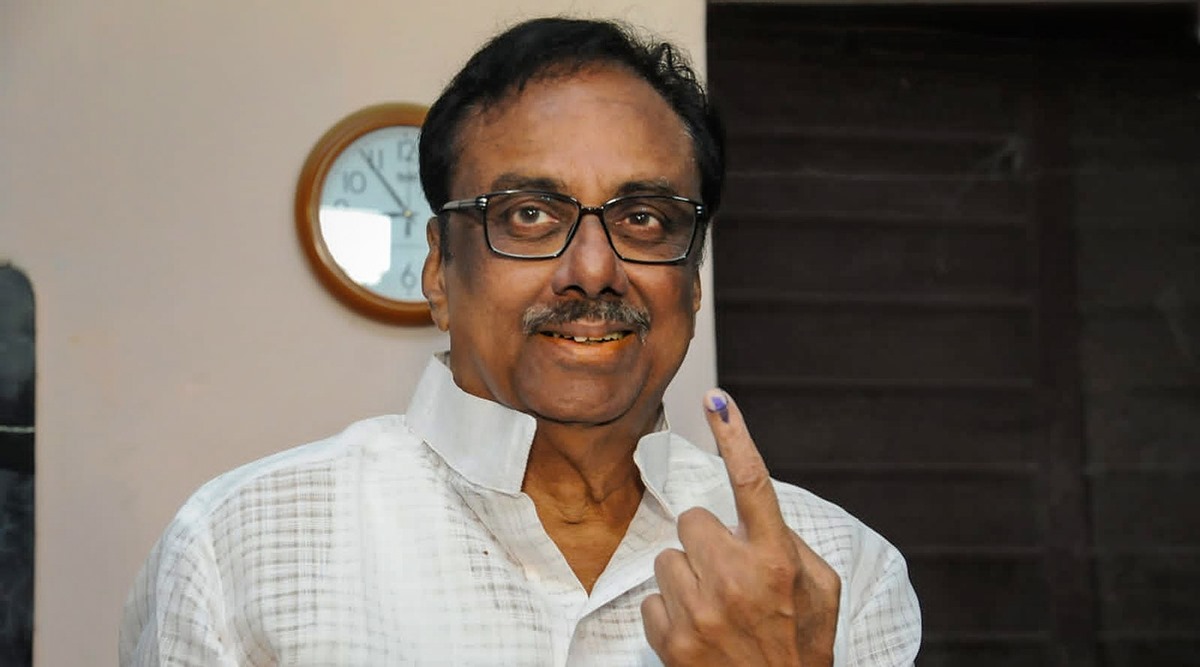 Erode East bypoll: Congress's EVKS Elangovan leads by a comfortable margin  | Cities News,The Indian Express