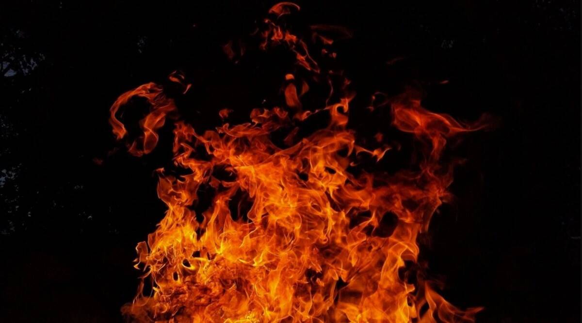 odisha news, fire broke out, shopping complex, indian express
