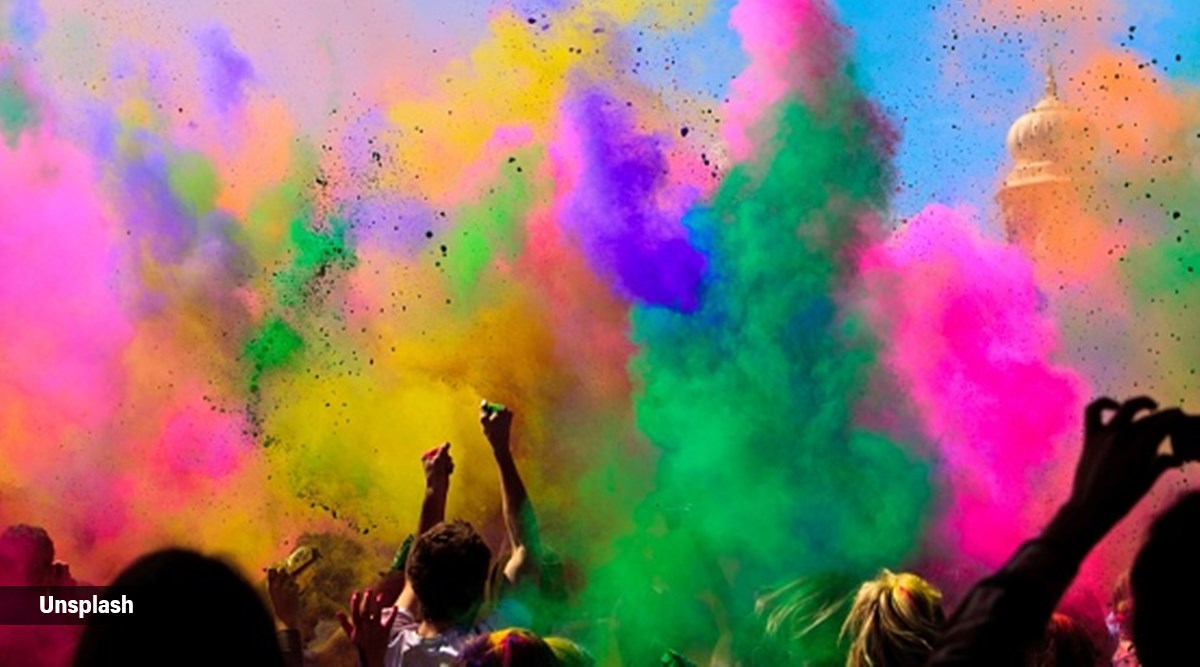 Organise the best Holi party ever with these tips | Lifestyle News ...