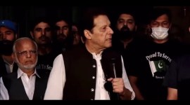 Former Pakistan PM addresses reporters as Pakistan Tehreek-e-Insaaf workers raise slogans