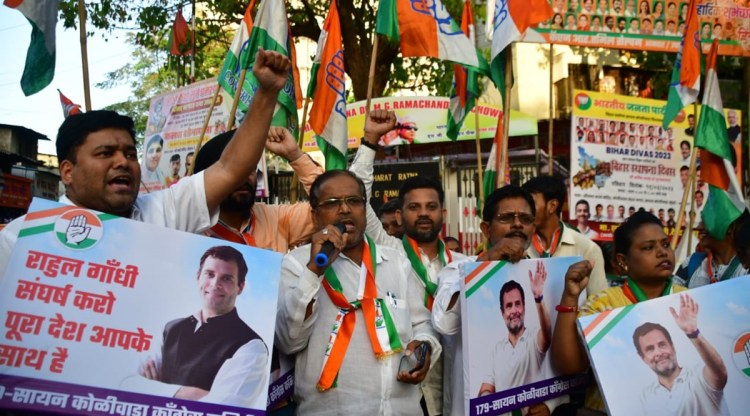 Mumbai protest Congress Rahul gandhi disqualification