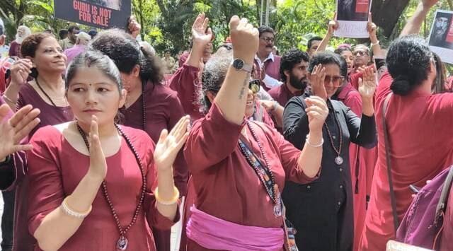 osho protests