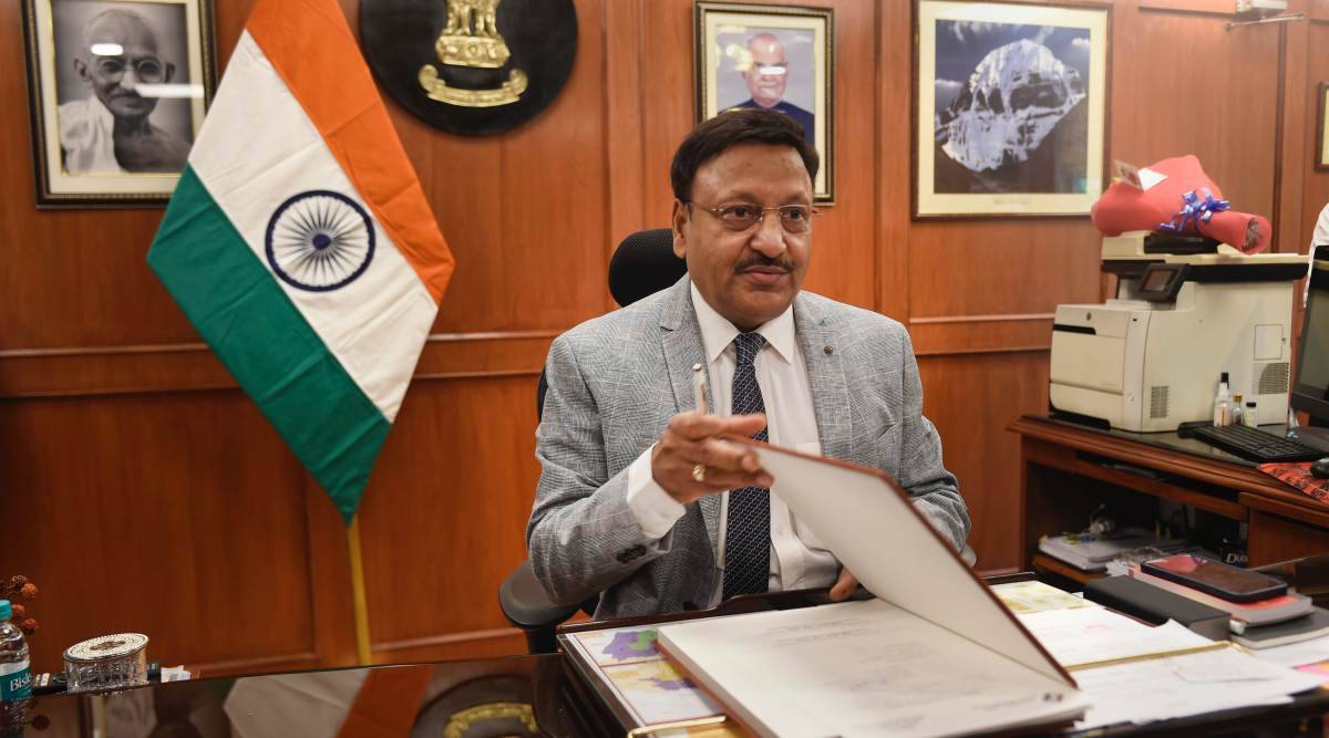 Election Commission says looking into AAP’s national status issue ...