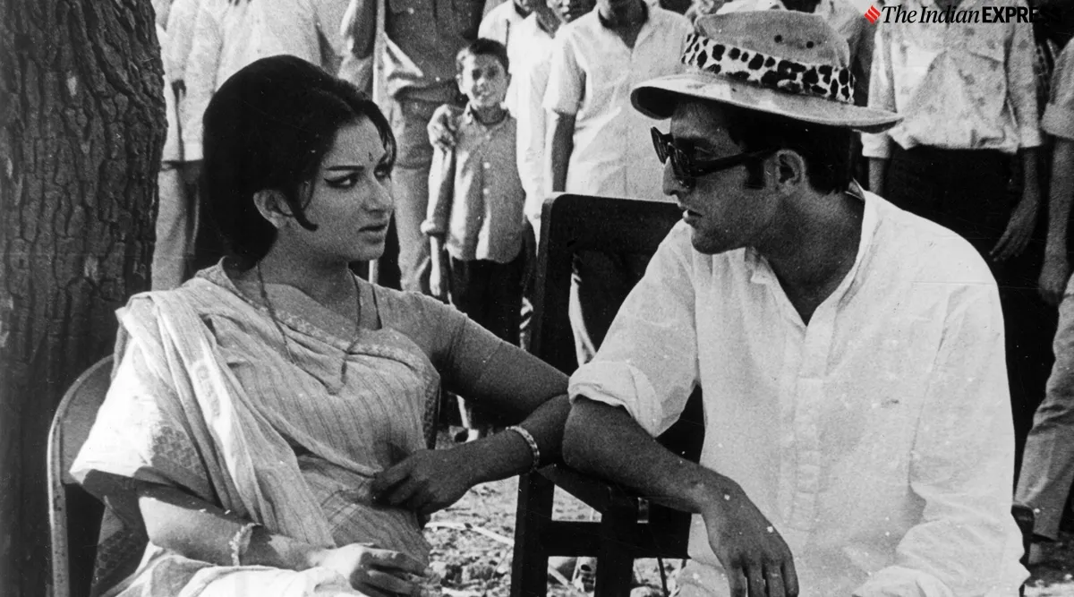 Sharmila Tagore recalls 'craziest' thing she's done in love, says she  jetted off with Tiger Pataudi without any luggage: 'Wore his shorts' |  Bollywood News - The Indian Express