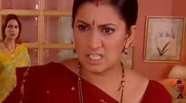 smriti irani
