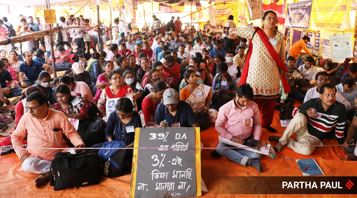 Large Section Of Govt Employees In West Bengal Join Strike Demanding DA ...