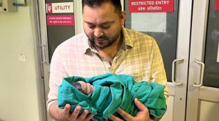 tejashwi welcomes daughter