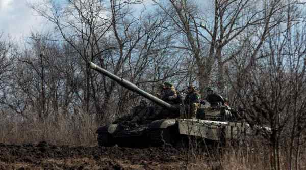 Kyiv fights on in Bakhmut, seeing chance to break Russia’s attack force ...