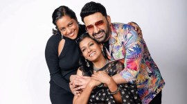 Nandita Das with Zwigato actors Kapil Sharma and Shahana Goswami