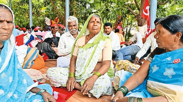 All India Kisan Sabha, Farmers’ march, Ahmednagar, Radhakrishna Vikhe Patil, Mumbai news, Maharashtra, Indian Express, current affairs
