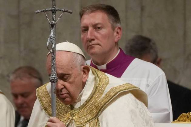 APTOPIX Vatican Pope Easter