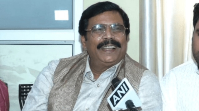 Anand Mohan, Anand Mohan walks out, bihar govt