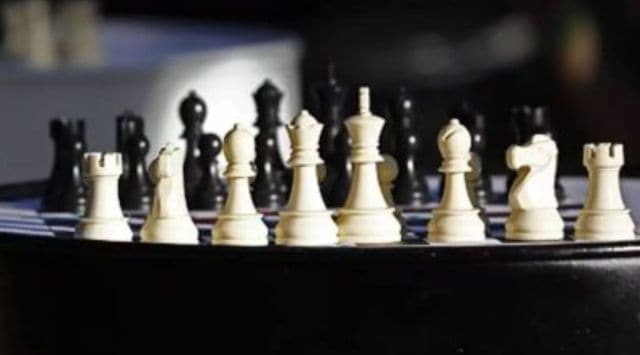 File:World Chess Championship 2023, game 12, Ding Liren.jpg - Wikimedia  Commons