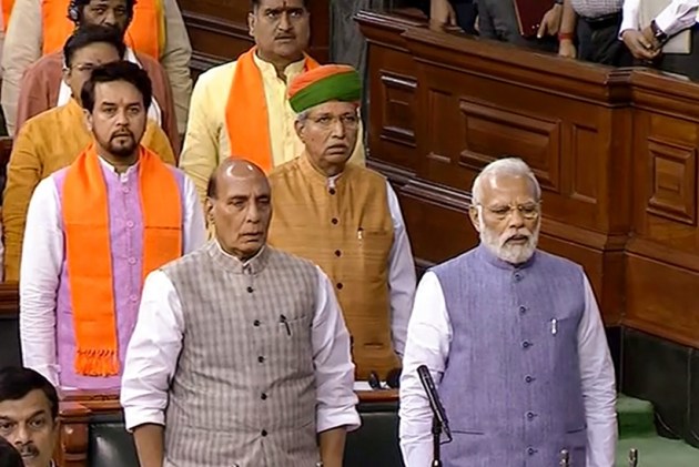 congress tiranga march, lok sabha