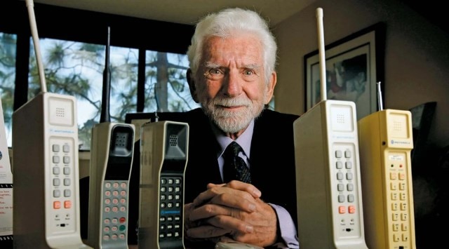Cell-phone-pioneer-Martin-Cooper