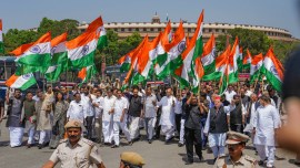 Congress, tiranga march, lok sabha protests