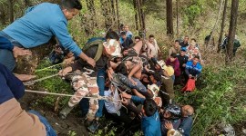 2 killed, 29 injured as bus falls into gorge on Mussoorie-Dehradun road
