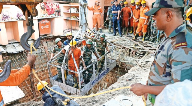 Indore temple collapse, Indore temple collapse death toll, Indore temple, Indore temple step well collapse, Indore news, Indian Express news, MP news,