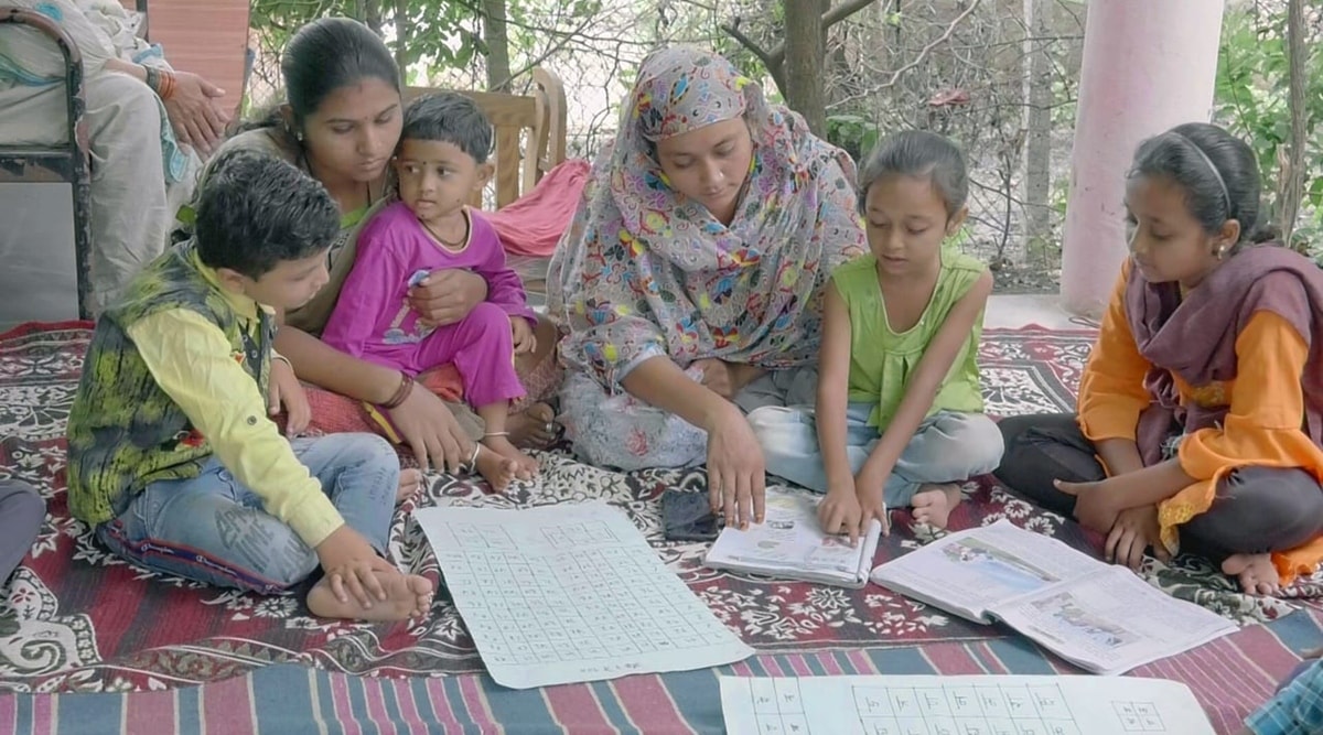 Pahile Paul: Parents play a role as govt schoolkids get ready for class 1