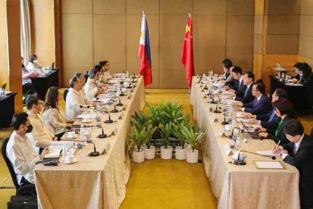 China Philippines bilateral meeting, south china sea