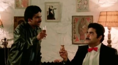 Satish Kaushik- Satish Shah- Jaane Bhi Do Yaaro