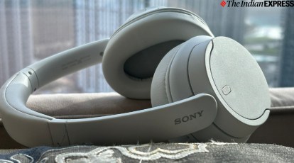 Sony WH-CH720N over-ear headphones review